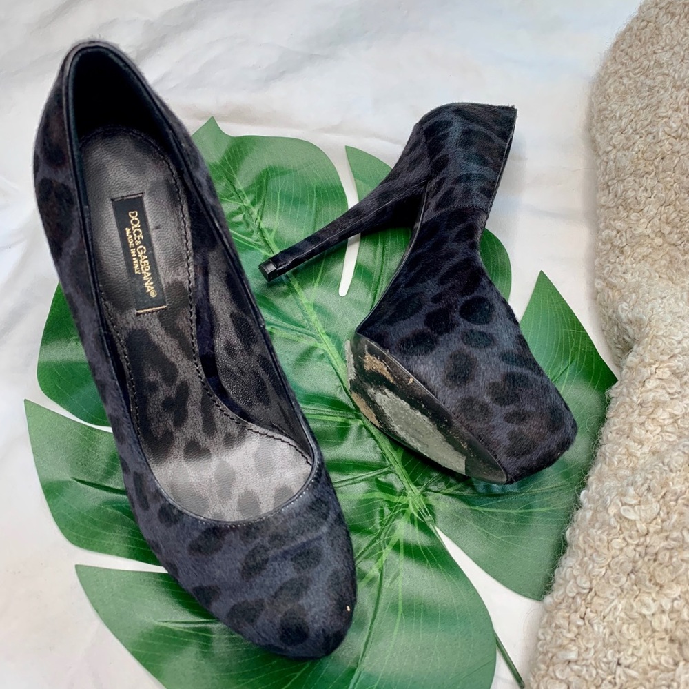 DOLCE & GABBANA ponyhair round-toe pumps